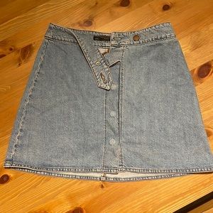 Zara Denim Skirt - size Small